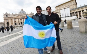 18 ways to instantly recognize an Argentine traveler