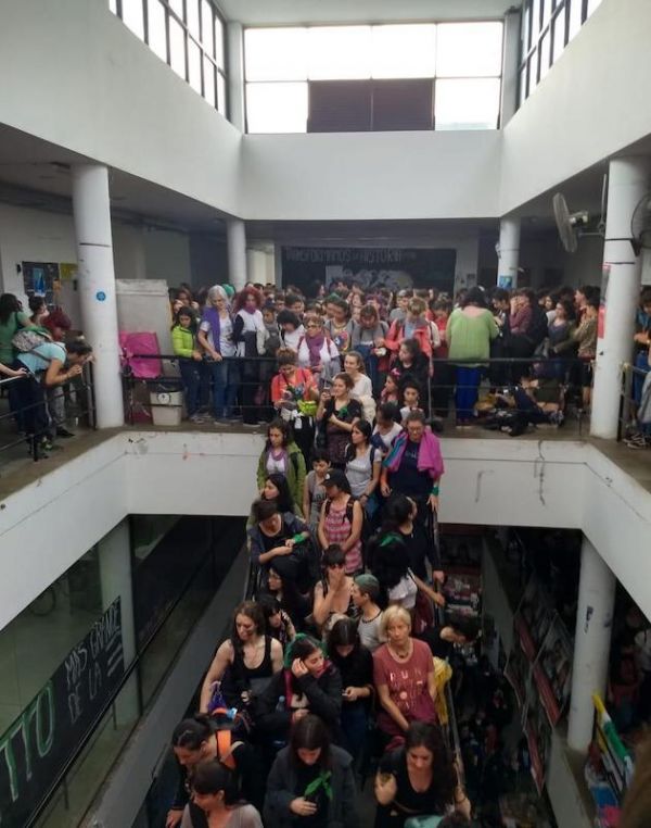 Women from Argentina Gather to Celebrate Feminism